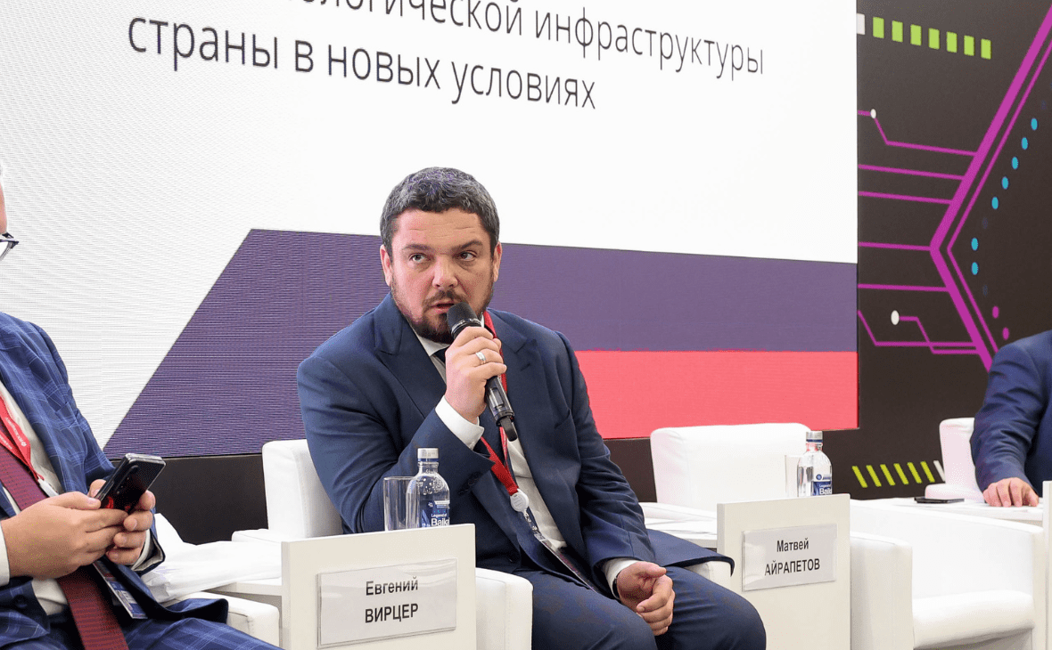 Генеральный директор «СТИ» Евгений Вирцер принял участие в Восточном экономическом форуме 2023